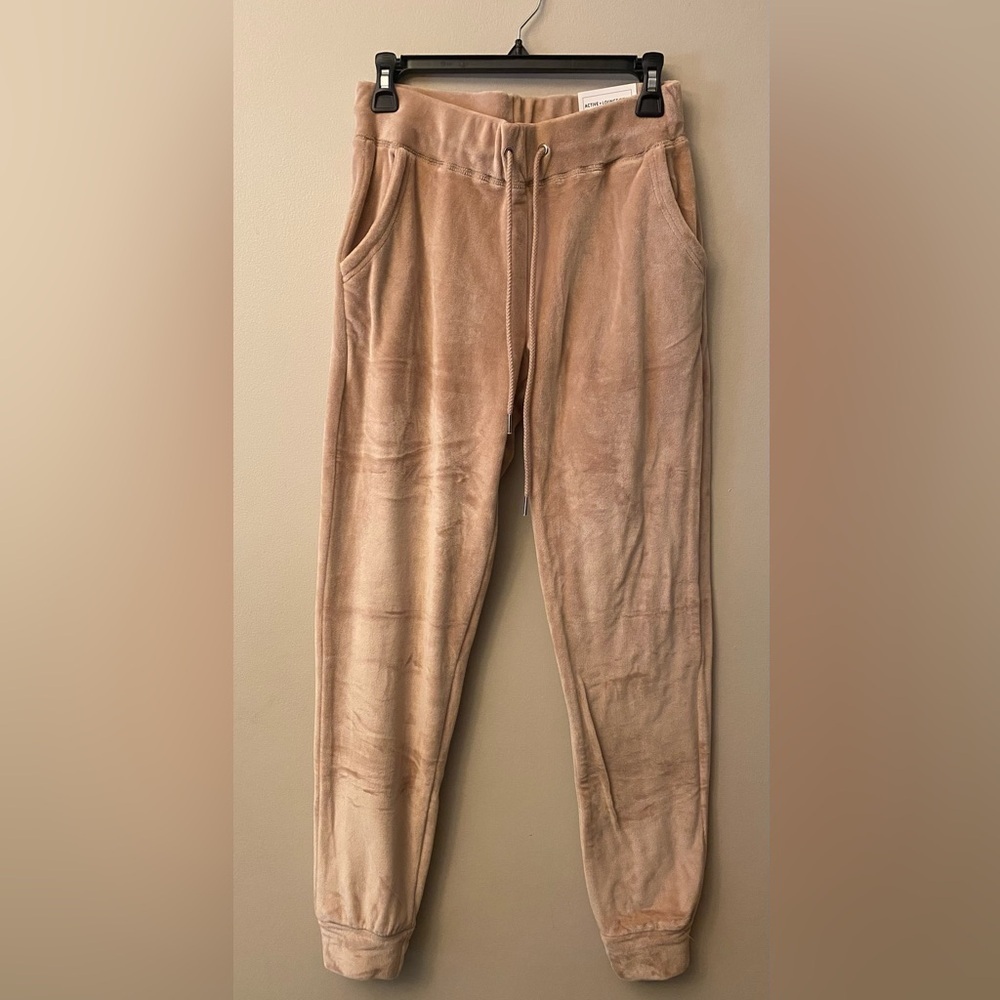 Reflex Blush/Nude Activewear Pants 🆕 - Picture 3 of 14